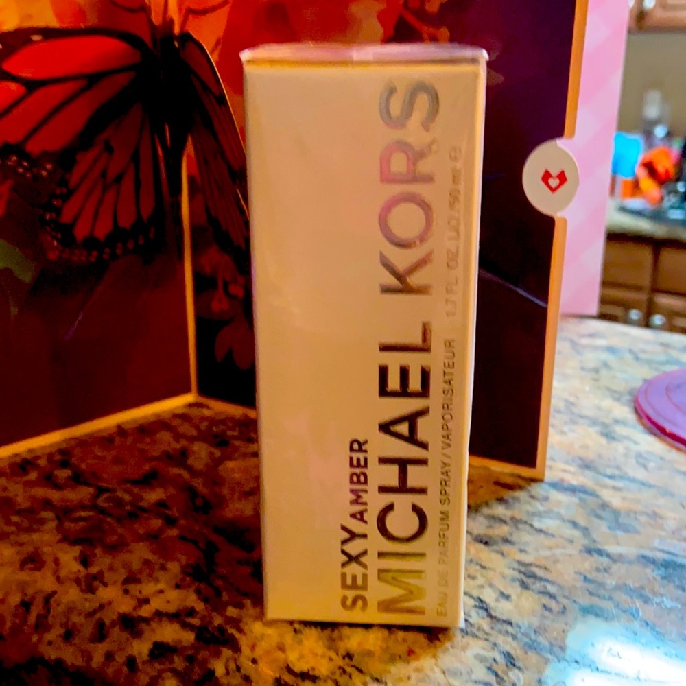 Michael Kors Sexy Amber perfume